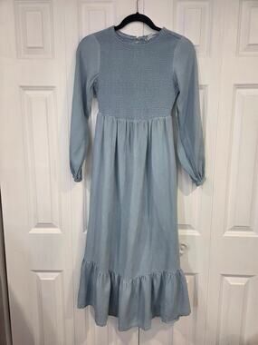 Ingrid & Isabel Meadow Chambray Dress XS Modest Maxi Smocked